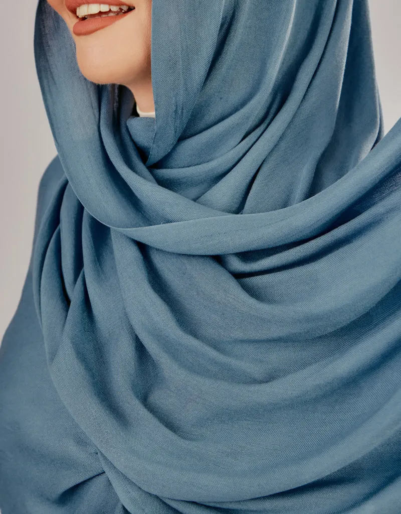 Modelle Twisted Scarves - Shades of Light Blue