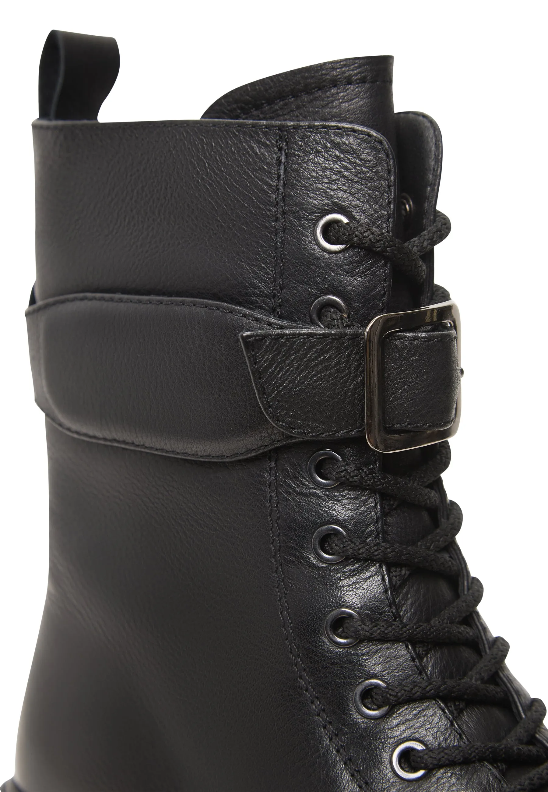 Rugged Lace-Up Boots Betty with wool Insole - Black