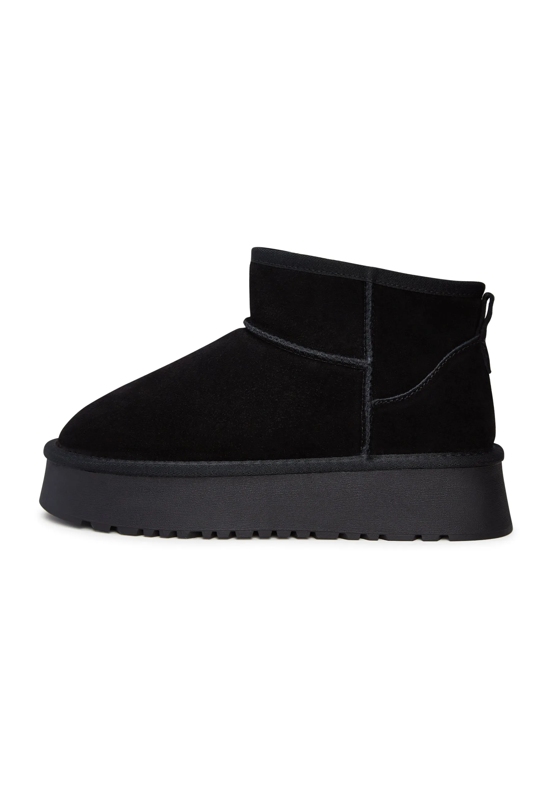 Suede Platform Winter Boots - Black