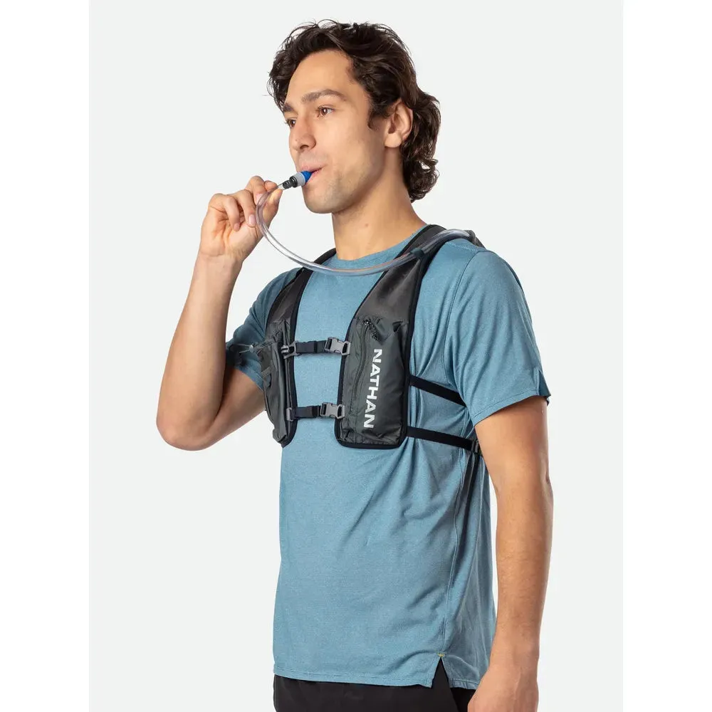 Unisex QuickStart 2.0 6 Liter Hydration Pack - Charcoal/Reflective Silver